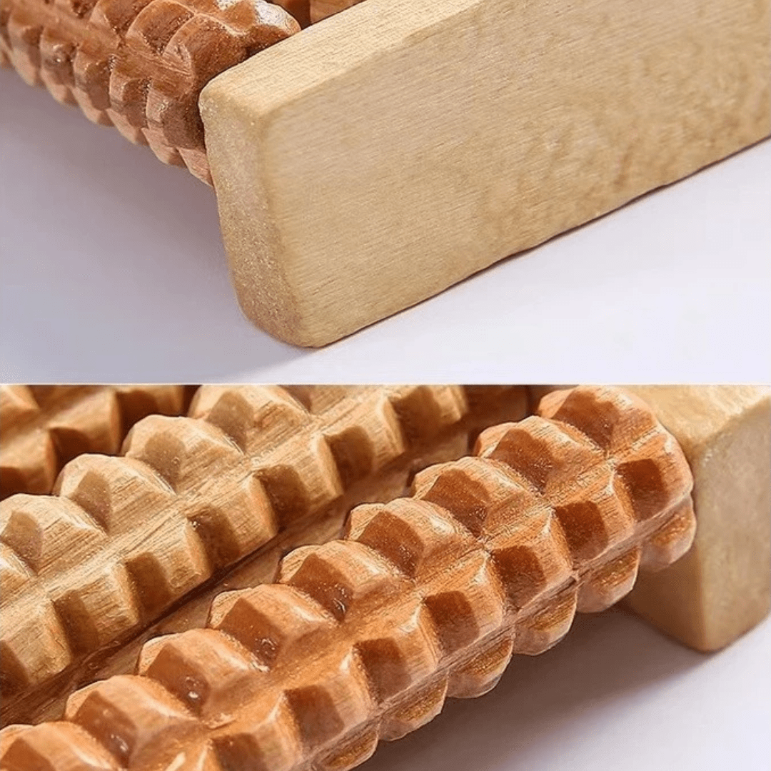 Massageador de Pés em Madeira Natural – Alívio Ergonômico e Portátil