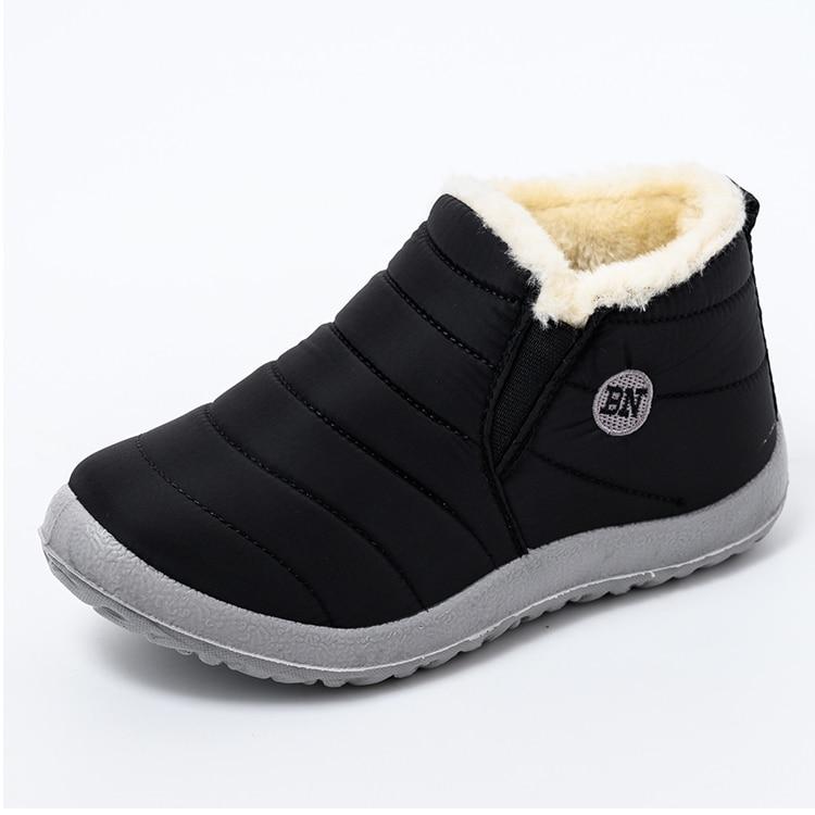Bota Feminina superfície impermeável