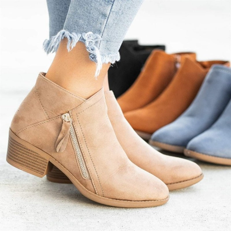 Bota Feminina Sintética - Estilo e Conforto Sustentáveis para o Seu Dia a Dia