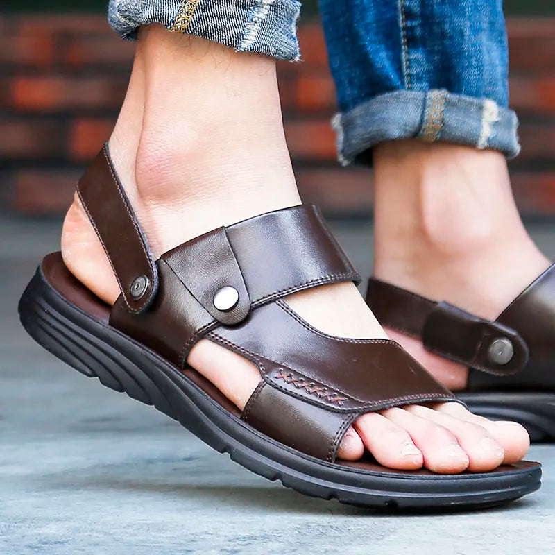 SANDÁLIA MASCULINA DE COURO LEGÍTIMO ROFT INOVABELA