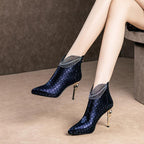 Bota Feminina De Cano Curto