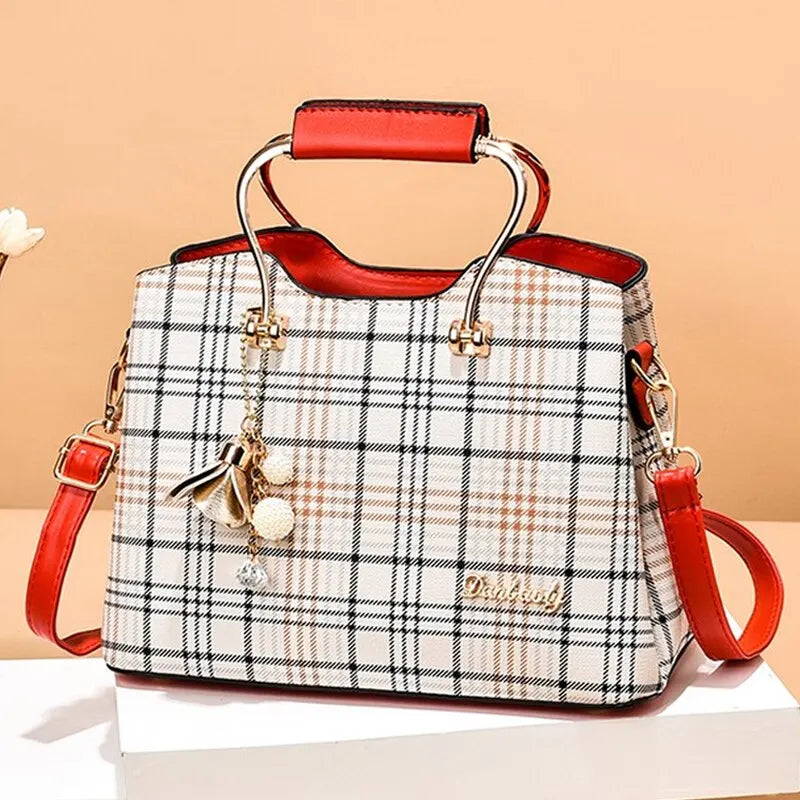 Bolsa Lattice de Couro