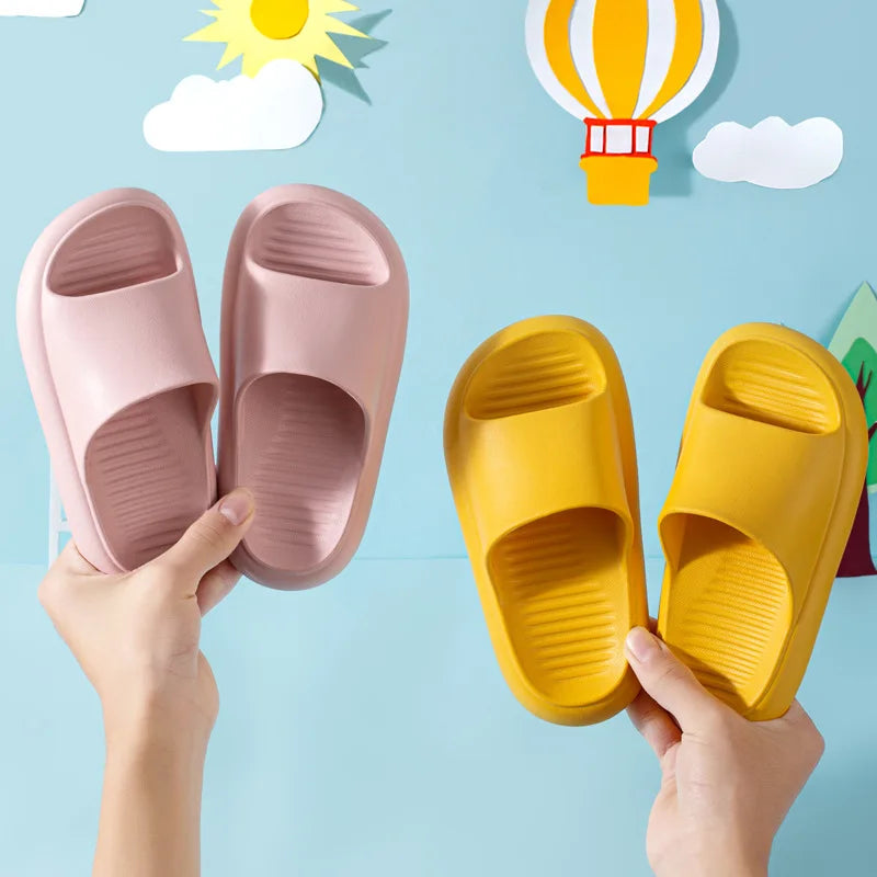 CHINELO INFANTIL NUVEM
