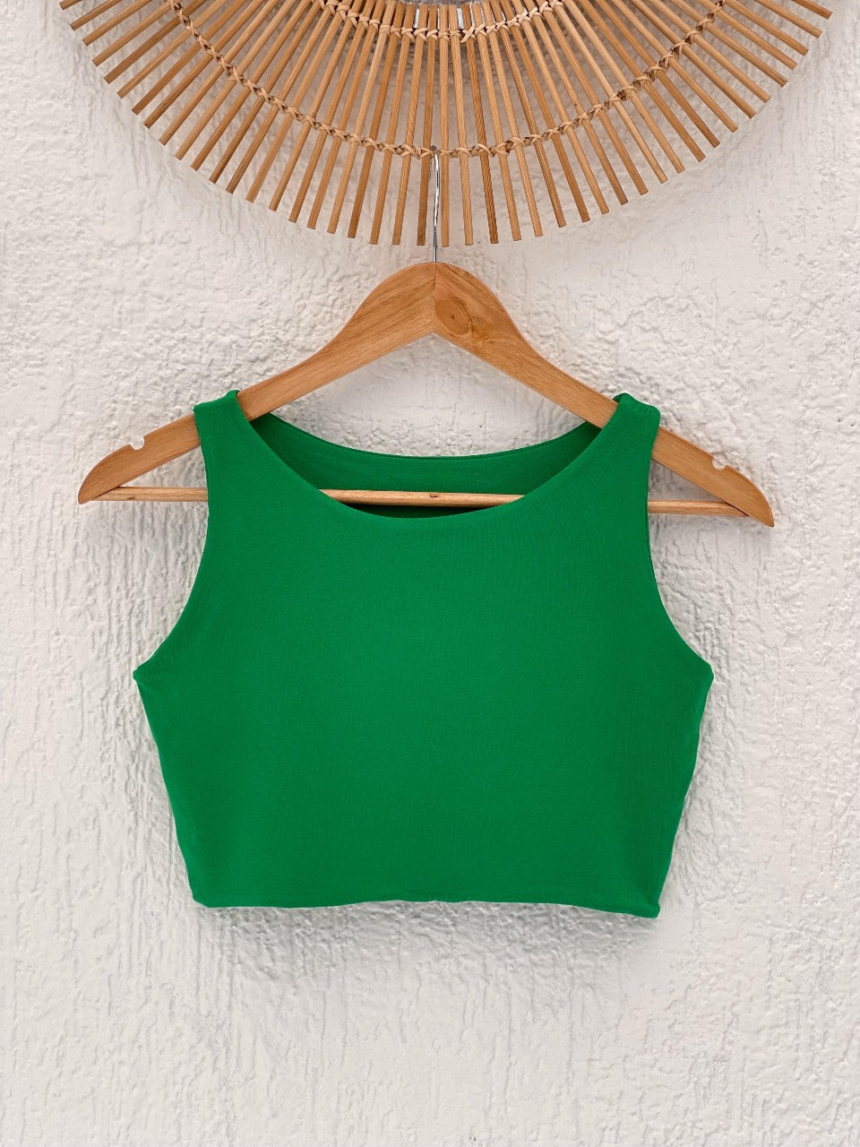 Cropped Aura Liso Verde Bandeira